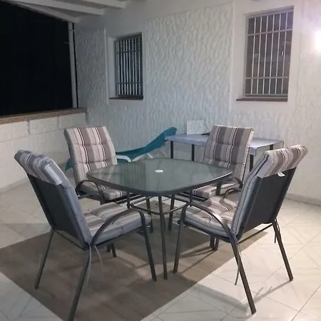 Romantisches Haus Mit Privatpool *